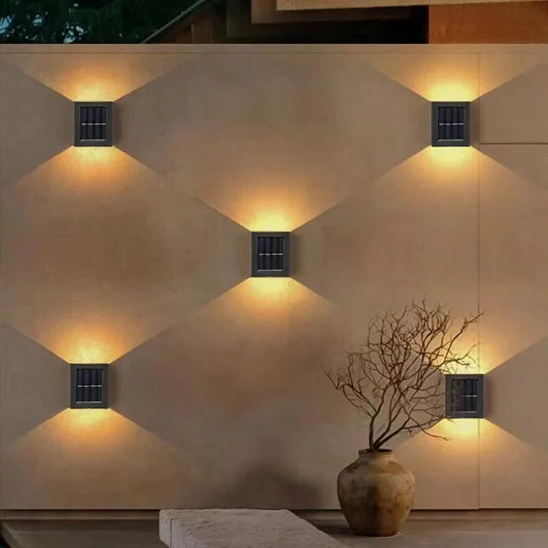 SolarBox Kabellose LED-Solarwandleuchten - Nachhaltige Gartenbeleuchtung