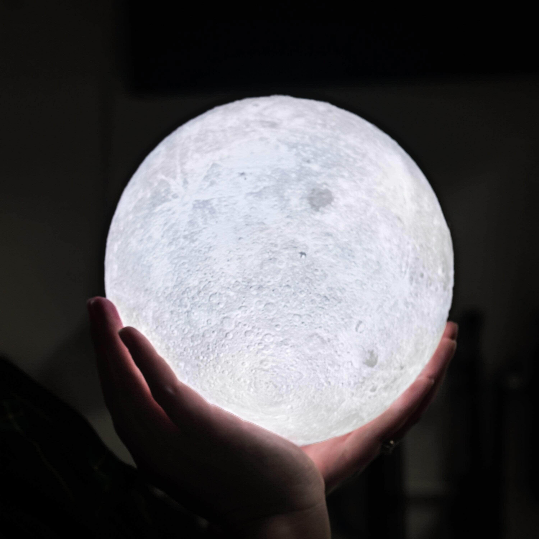 Mondlampe mit Touch-Steuerung und Holzständer