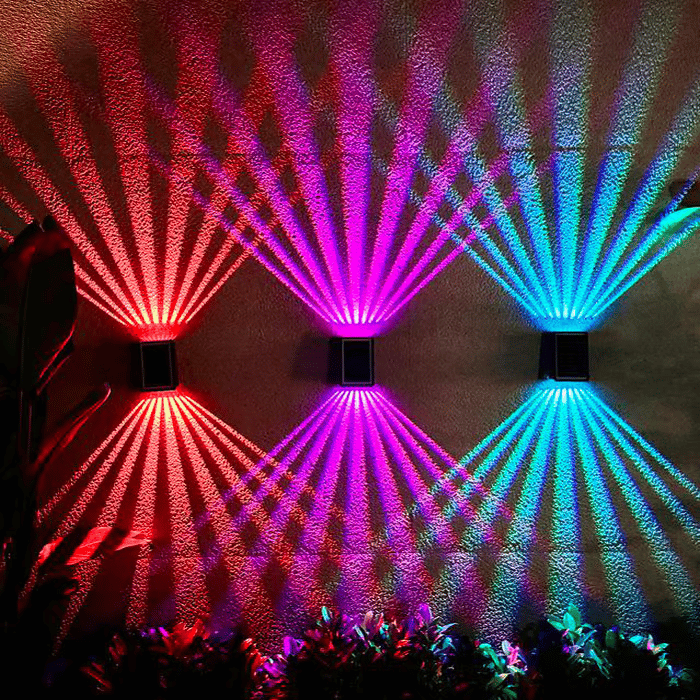 Solar-Wandleuchte mit Dual-Beam Effekt