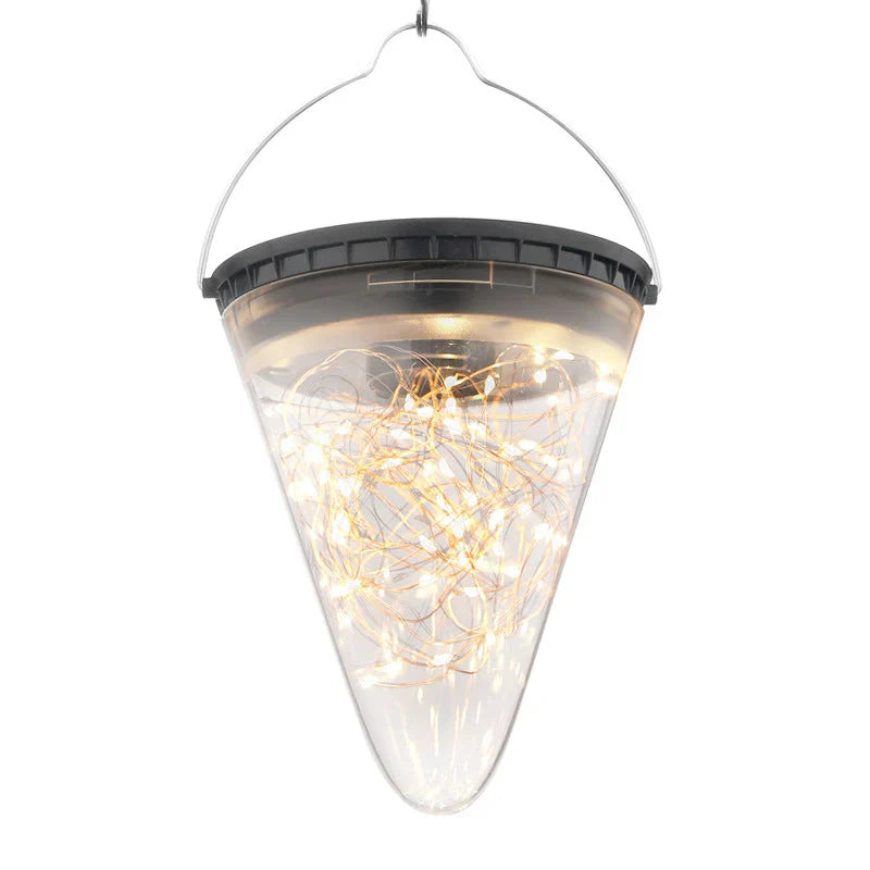 SparkCone – Solarbetriebene LED-Hängelampe für Außenbereiche