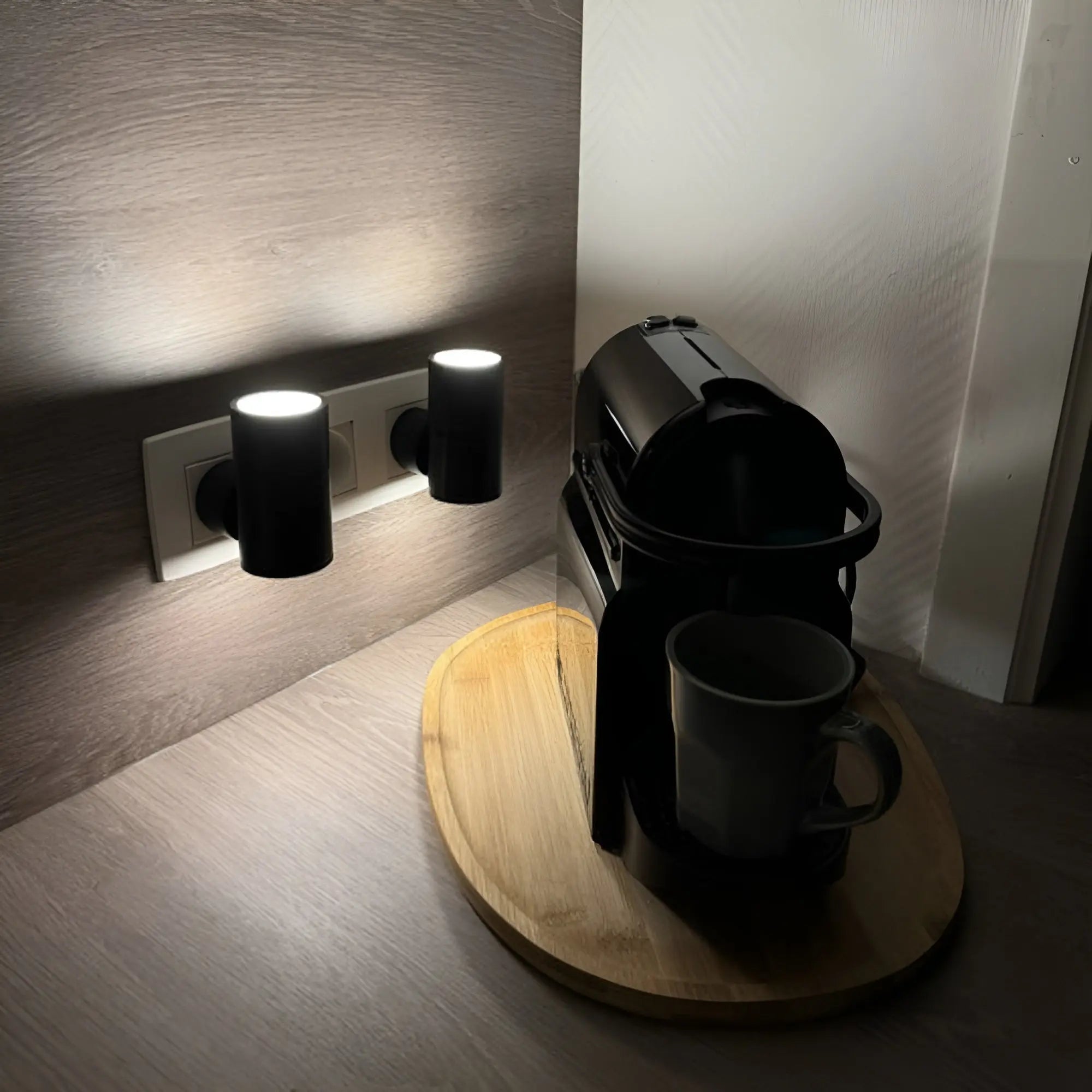 Dimmbares LED-Nachtlicht zum Einstecken mit Drehregler – Warmweißes Licht