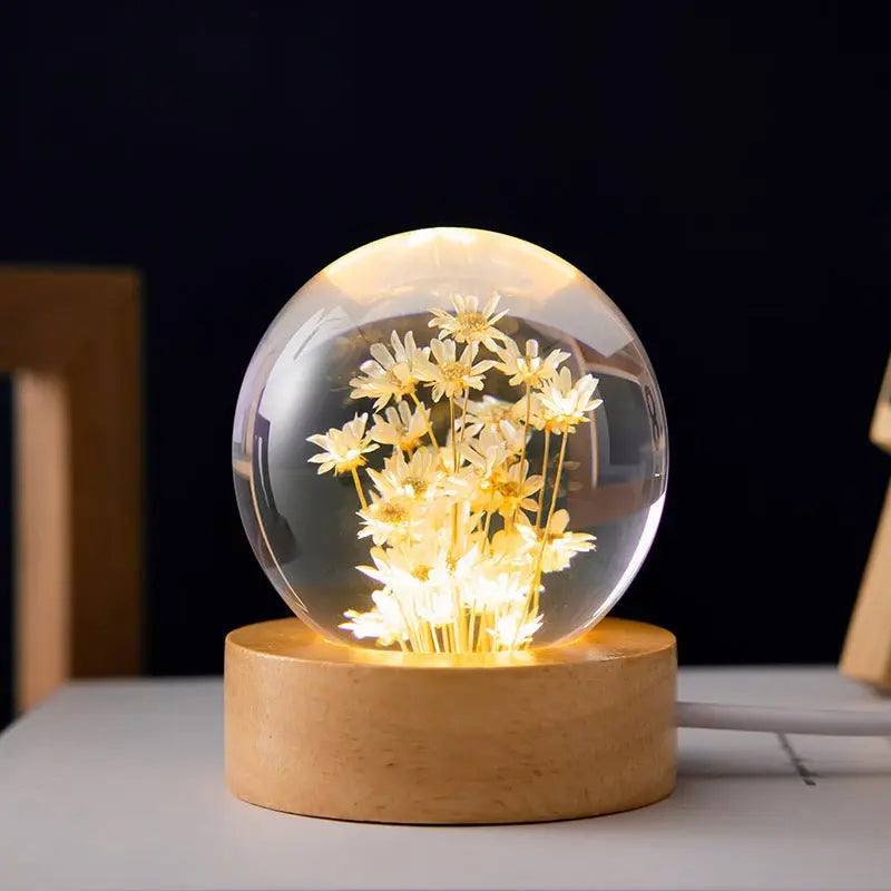 Kristallkugel-Lampe mit 3D-Blütenmotiv