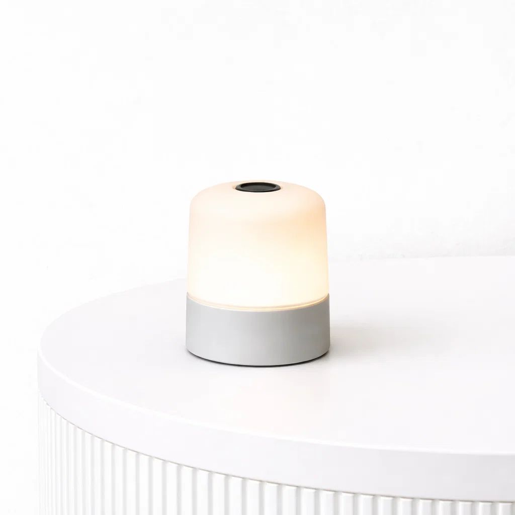 Emilia - LED Tischlampe