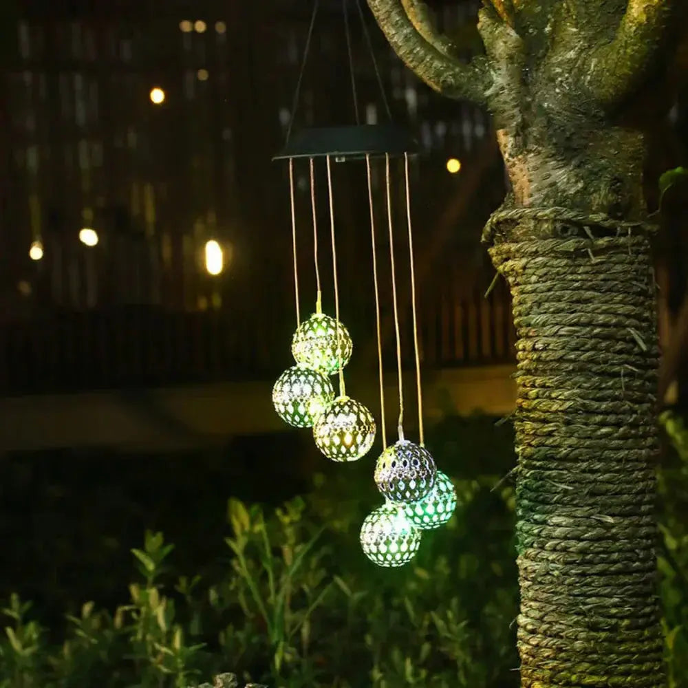 Solar-Windspiel mit Farbwechsel-LED – Leuchtendes Ambiente für Garten & Balkon
