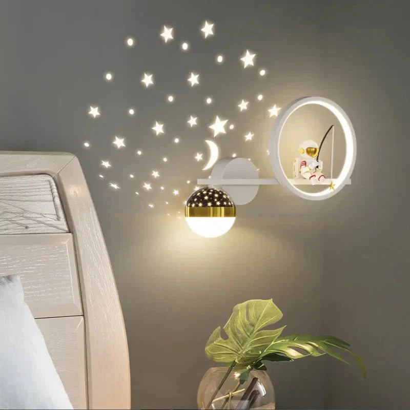 Kinder-Wandleuchte mit Mond- und Sterne-Design